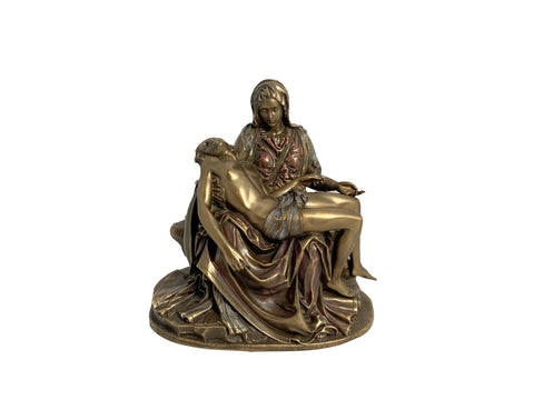 Pieta bronz bevonatú szobor